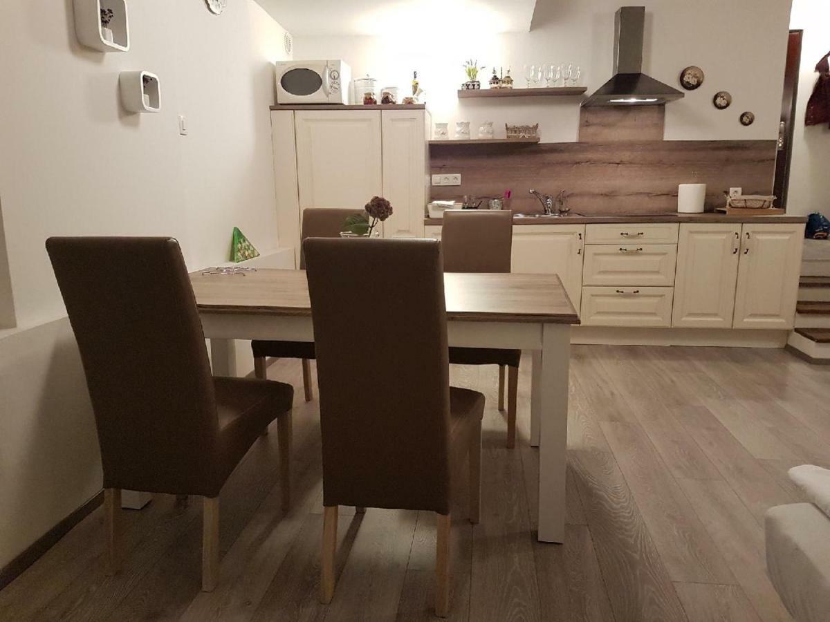 Romantic Apartments Sweet Baci Maribor Bagian luar foto